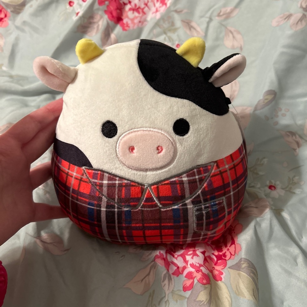 8” Pajama Connor Cow Squishmallow